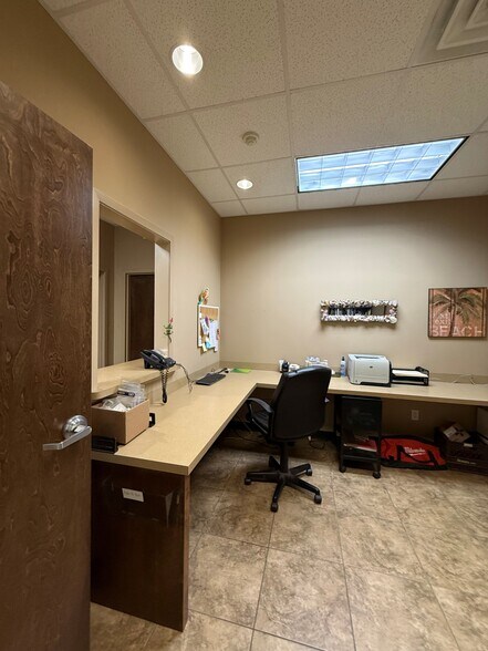 1504 Nederland Ave, Nederland, TX à vendre - Photo de l’immeuble – Image 3 sur 27
