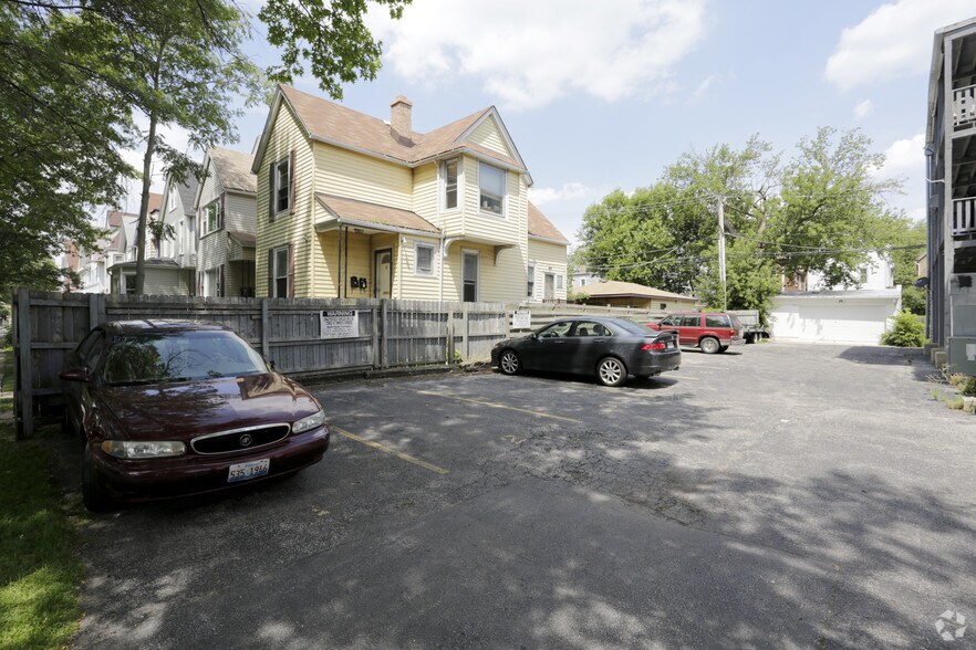 1934 Maple Ave, Evanston, IL à louer - Photo de l’immeuble – Image 3 sur 3