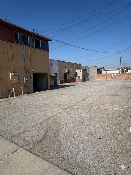 San Gabriel Retail Portfolio portefeuille de 1 biens à vendre sur LoopNet.fr - Photo de l’immeuble – Image 3 sur 11