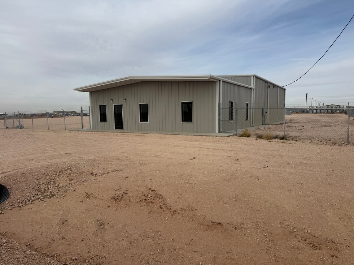 2805 Co 149 rd, Midland, TX à louer Photo principale– Image 1 sur 12