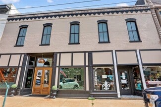 Plus de détails pour 202-204 S 2nd St, Odessa, MO - Spécialisé à vendre