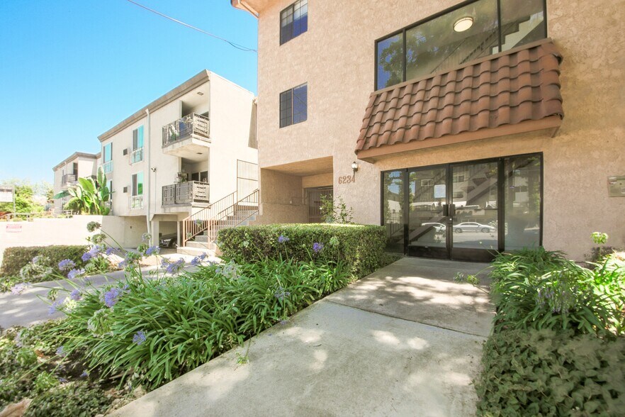 6234 Woodman Ave, Van Nuys, CA à vendre - Photo de l’immeuble – Image 3 sur 7