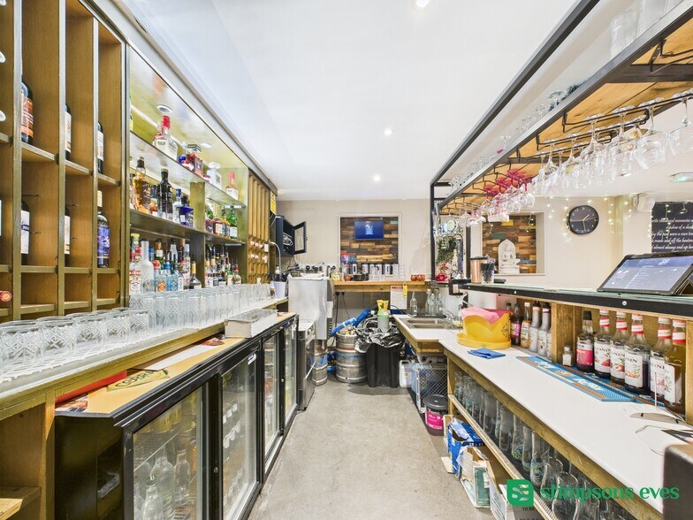 41-43 Wellington St, Luton à louer - Photo de l’immeuble – Image 3 sur 10
