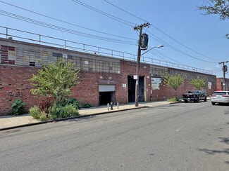 Plus de détails pour 812 Snediker Ave, Brooklyn, NY - Industriel/Logistique à louer