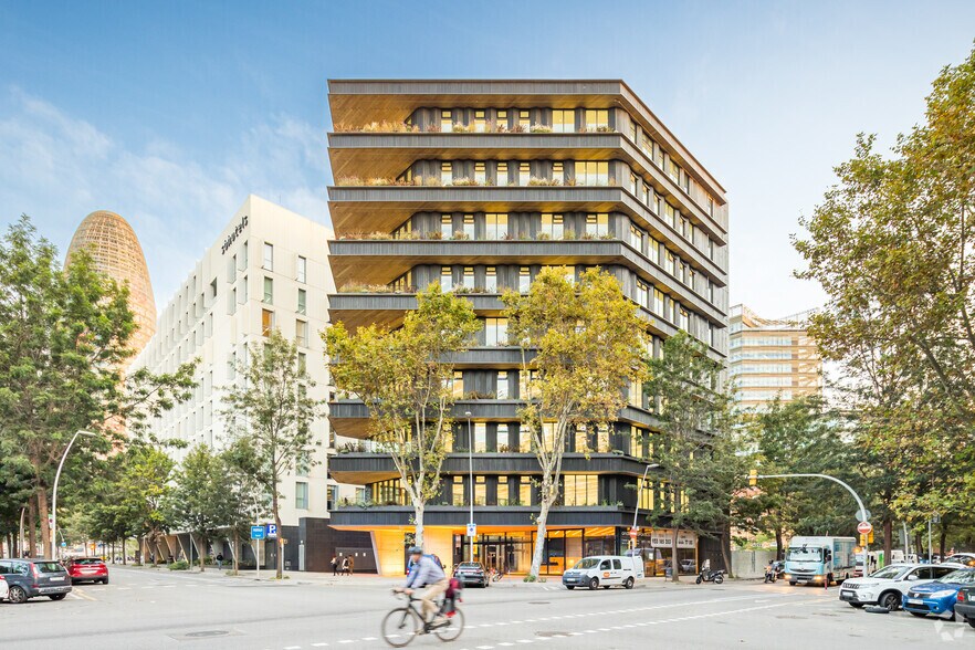 Carrer De Tànger, 71-73, Barcelone, Barcelona à louer - Photo de l’immeuble – Image 1 sur 4