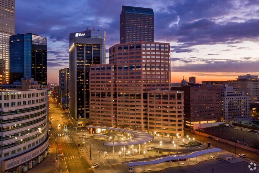 1560 Broadway, Denver, CO à louer - Photo principale – Image 1 sur 22