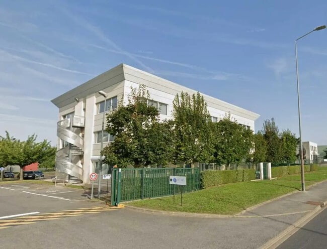 Plus de détails pour Bureau à louer