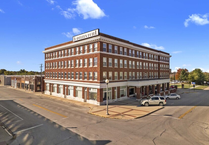 301 W Washington, Kirksville, MO à vendre - Photo de l’immeuble – Image 2 sur 6