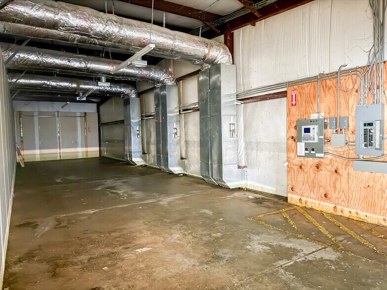 1395 N Bobby L Glover Hwy, Carlisle, AR à louer - Photo intérieure – Image 3 sur 9