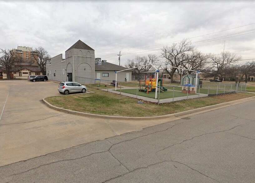 712 SW E Ave, Lawton, OK à vendre - Photo principale – Image 1 sur 3