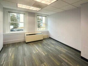 100-110 Maryland Ave NE, Washington, DC à louer Photo intérieure– Image 1 sur 10