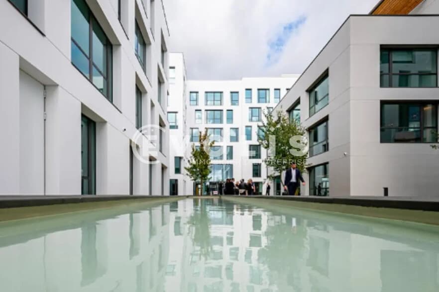 Bureau dans Massy à louer - Photo de l’immeuble – Image 3 sur 5