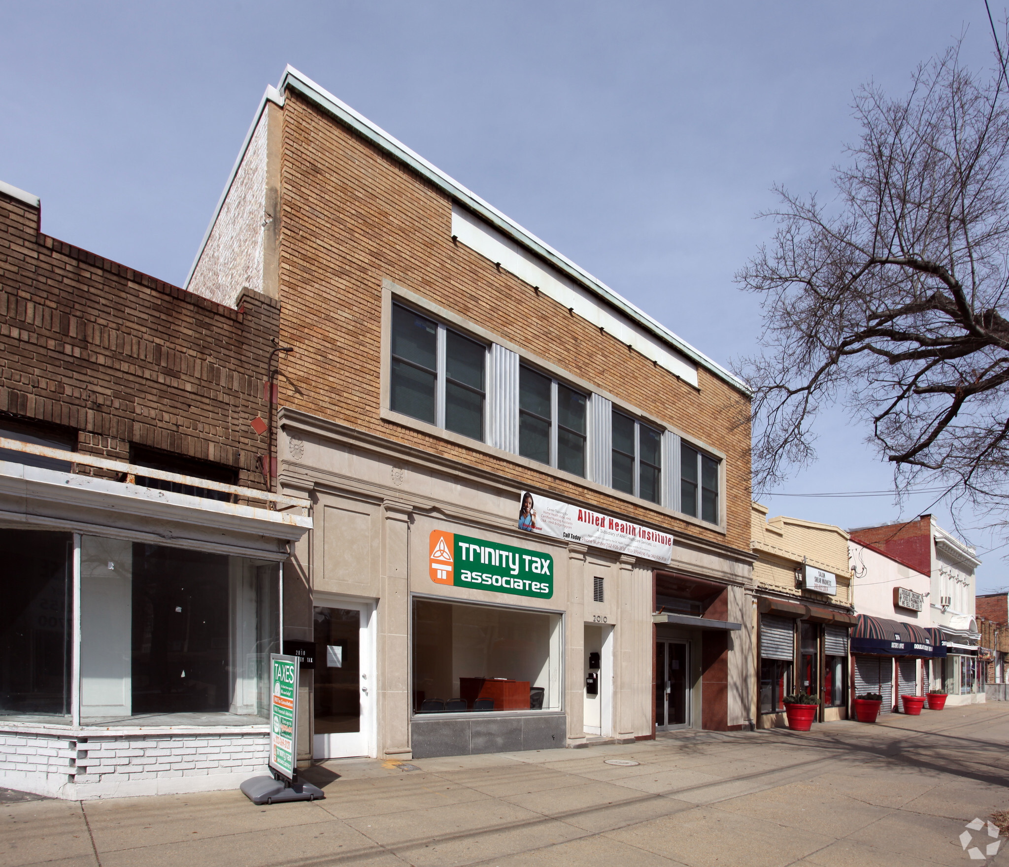 2010-2012 Rhode Island Ave NE, Washington, DC à louer Photo principale– Image 1 sur 59