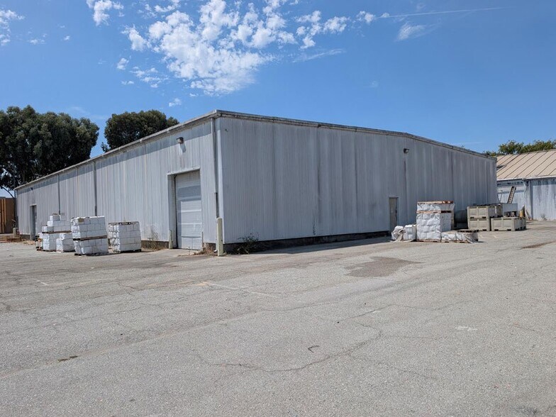 6500 Brem Ln, Gilroy, CA à vendre - Photo de l’immeuble – Image 2 sur 7