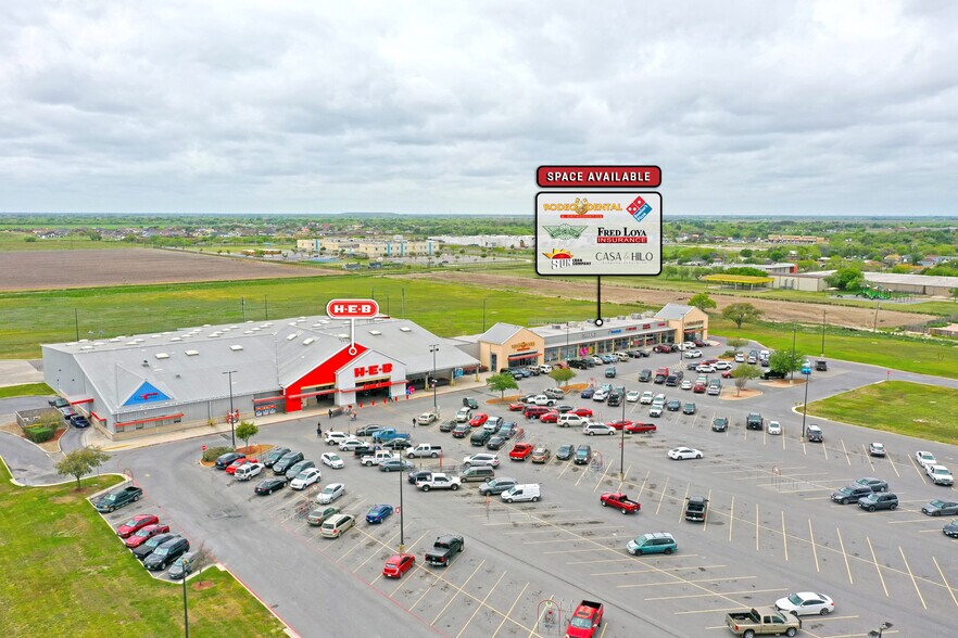 Hwy 107 & Comal St, Elsa, TX à louer - Photo de l’immeuble – Image 3 sur 6