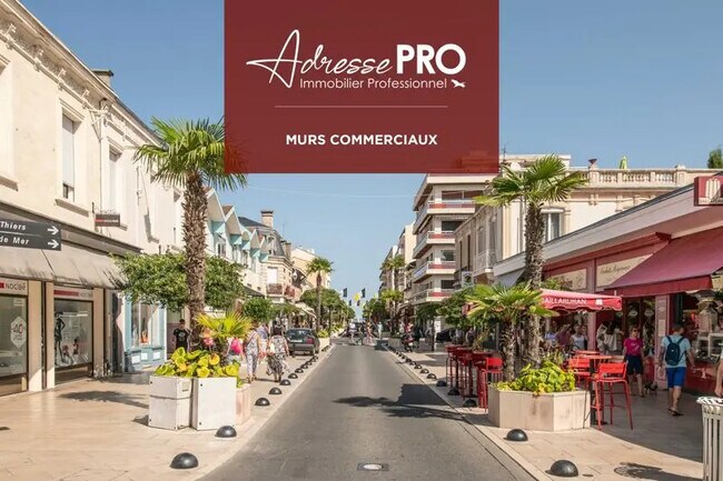 Plus de détails pour Local commercial à vendre