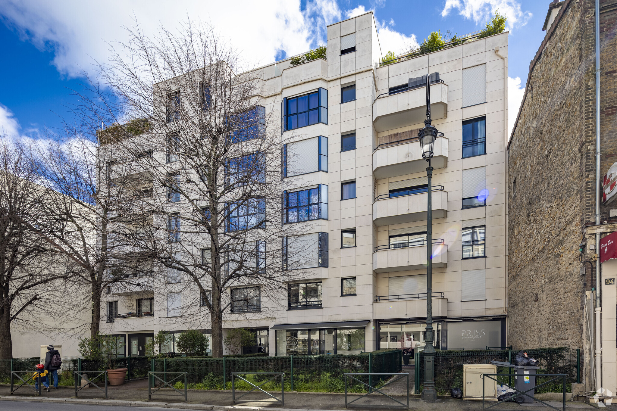 96 Rue De Verdun, Suresnes à louer Photo principale– Image 1 sur 3