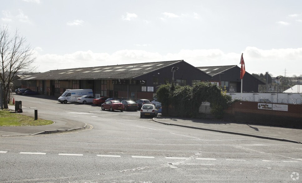 Netham Rd, Bristol à louer - Photo principale – Image 1 sur 18