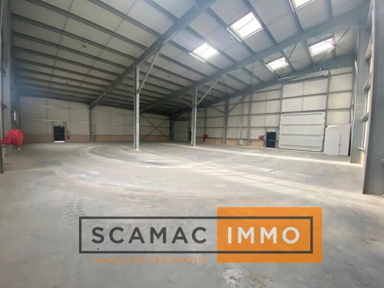 Bureau dans Fos-sur-Mer à louer - Photo intérieure – Image 2 sur 12