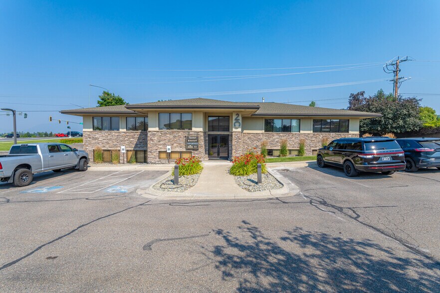 20 Four Mile Dr, Kalispell, MT à vendre - Photo de l’immeuble – Image 1 sur 42