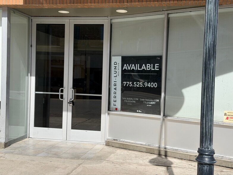 155 W 2nd St, Reno, NV à louer - Photo de l’immeuble – Image 2 sur 13