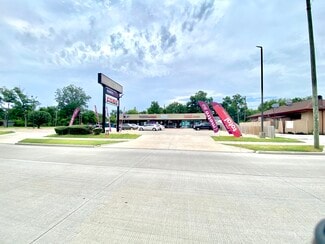 Plus de détails pour 2745-2765 Washington Blvd, Beaumont, TX - Local commercial à louer