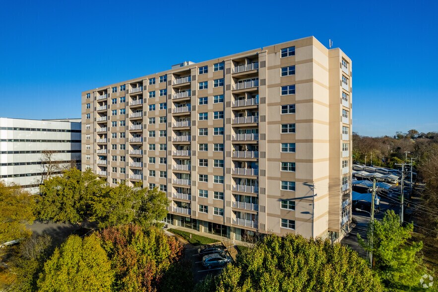 3415 West End Ave, Nashville, TN à vendre - Photo de l’immeuble – Image 1 sur 6
