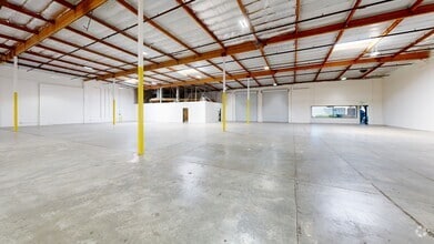 1495-1497 Zephyr Ave, Hayward, CA à louer Numérisation 3D Matterport– Image 1 sur 10