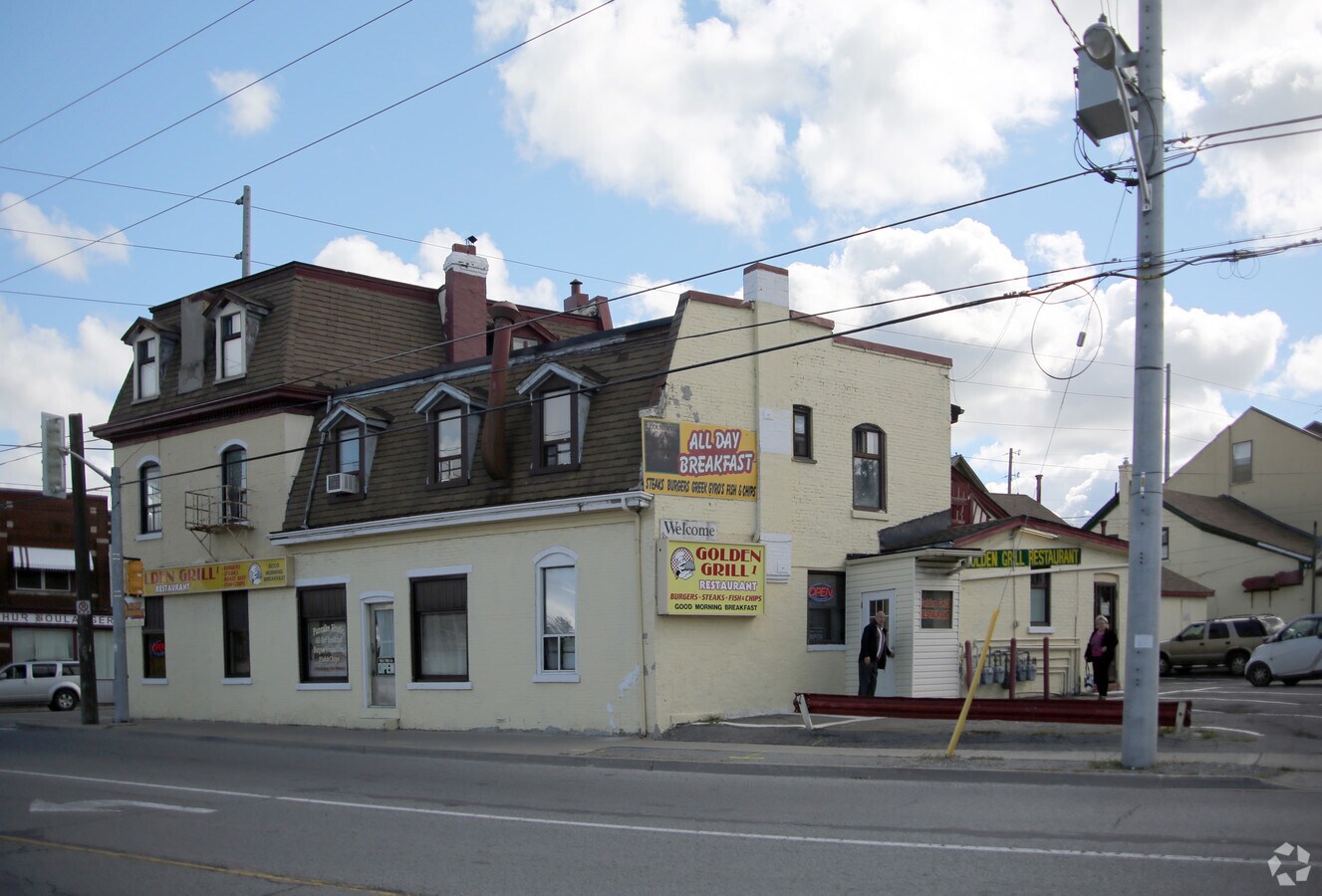 View Photo
