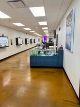 9904 Franklin Ave, Fort McMurray, AB à louer Photo intérieure– Image 2 sur 6