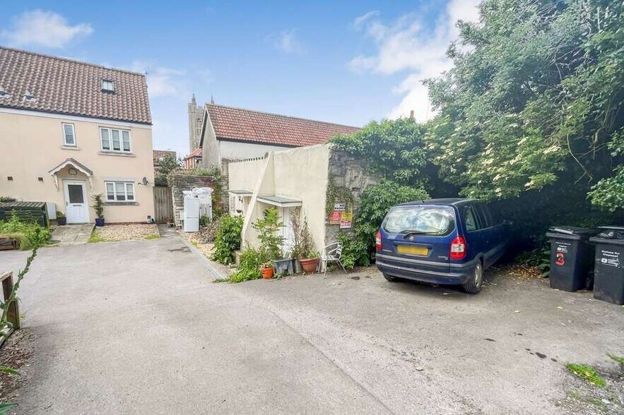 17-19 Benedict St, Glastonbury à vendre - Photo de l’immeuble – Image 2 sur 4
