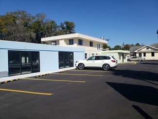 Plus de détails pour 700 N Main St, Kissimmee, FL - Bureau/Local commercial à louer