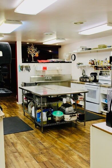 37416 US Highway 34, Culbertson, NE à vendre - Photo intérieure – Image 3 sur 10