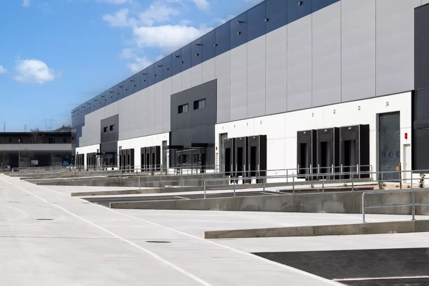 Calle Mendigorritxu, 65, Vitoria-Gasteiz, Álava à louer - Photo de l’immeuble – Image 2 sur 3