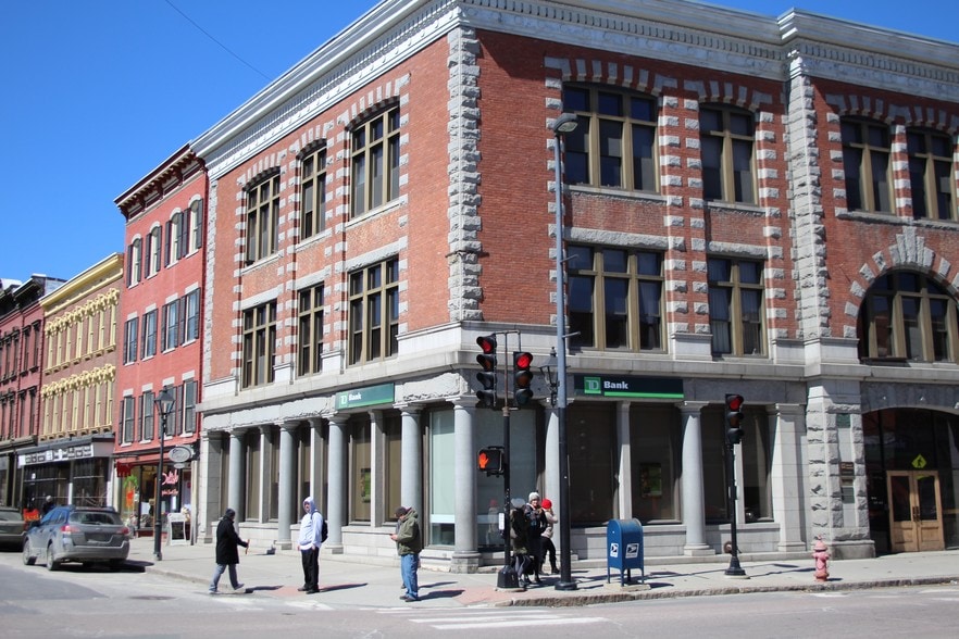 90 Main St, Montpelier, VT à louer - Photo de l’immeuble – Image 2 sur 5