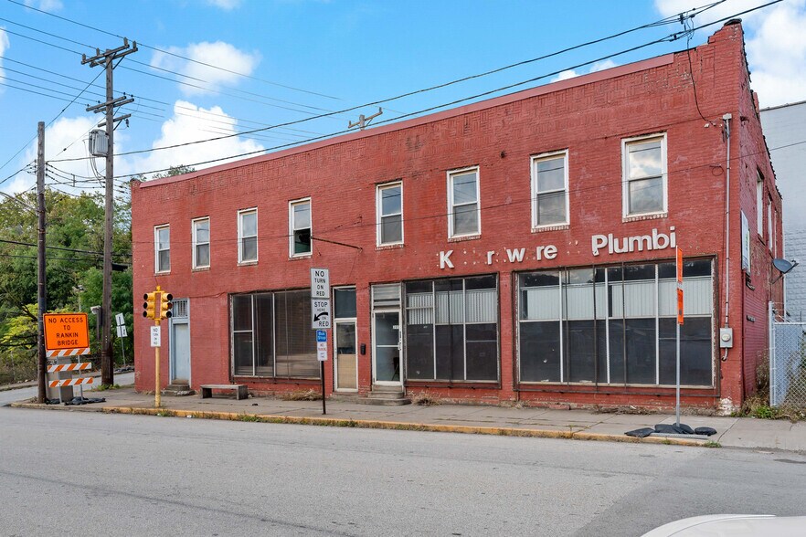 201 Braddock Ave, Braddock, PA à vendre - Photo de l’immeuble – Image 2 sur 40