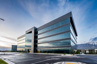 Plus de détails pour 1333 S Valley Grove Way, Pleasant Grove, UT - Bureau à louer