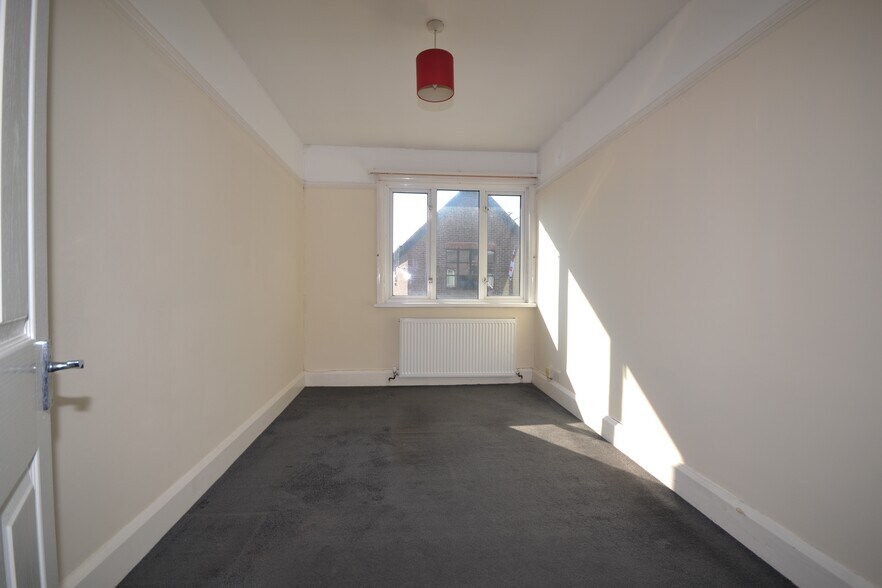 147 High St, Haywards Heath à vendre - Photo intérieure – Image 3 sur 7