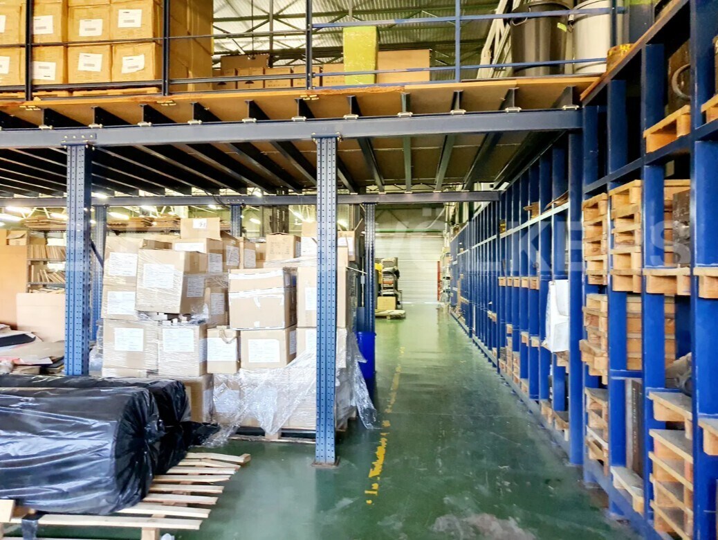 Industriel/Logistique dans Sant Just Desvern, Barcelona à louer Photo de l’immeuble– Image 1 sur 6