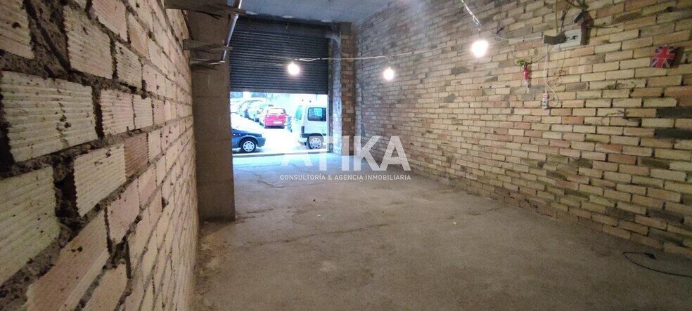 Local commercial dans Ontinyent à louer - Photo de l’immeuble – Image 3 sur 9