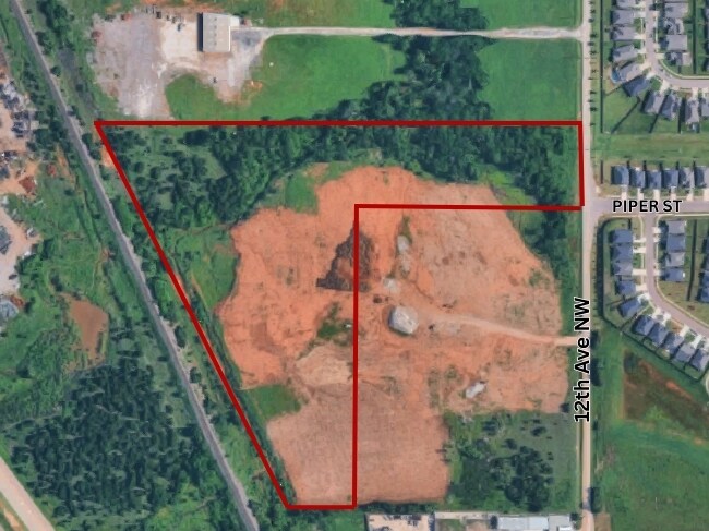 12th Ave NW, Norman, OK à vendre - Photo de l’immeuble – Image 3 sur 26