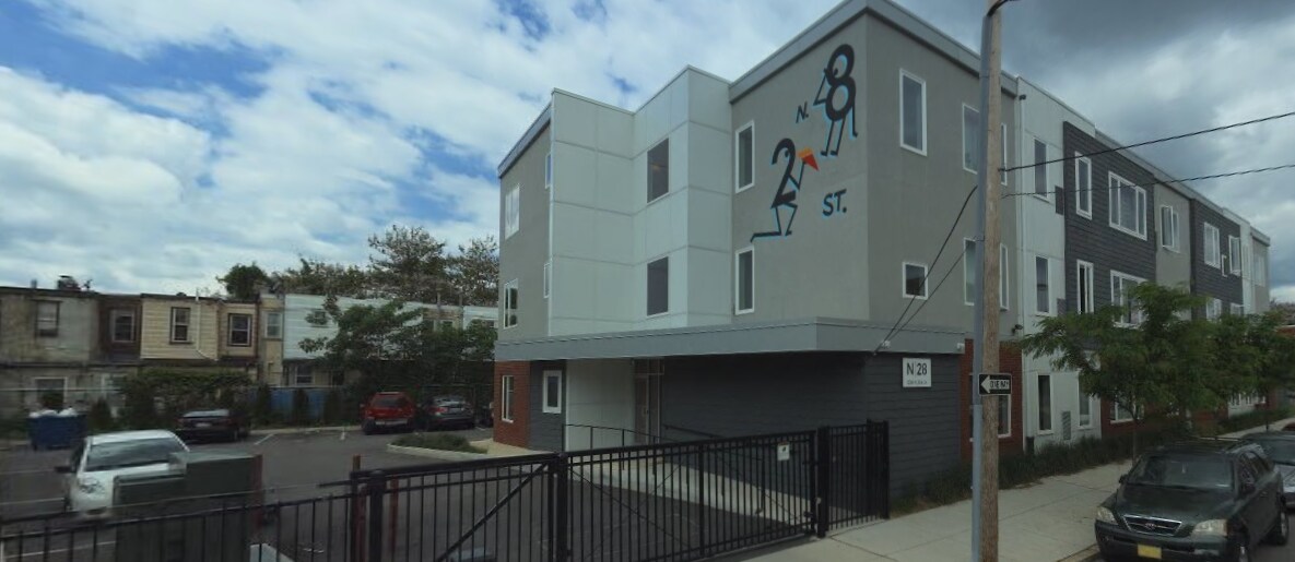 1238 N 28th St, Philadelphia, PA à vendre Photo de l’immeuble– Image 1 sur 2