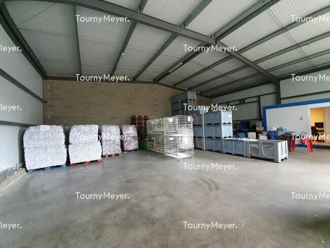 Plus de détails pour Industriel/Logistique à louer