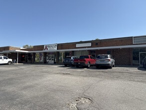 4544-4568 Indianola Ave, Columbus, OH à louer Photo intérieure– Image 1 sur 1