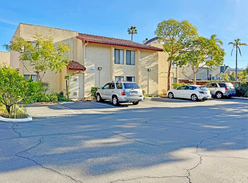 123 W Sola St, Santa Barbara, CA à vendre - Photo principale – Image 1 sur 1