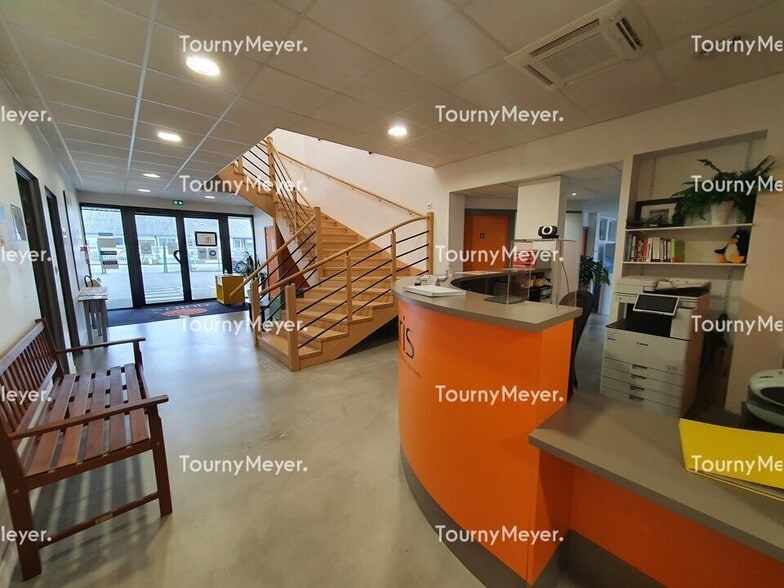 5 Rue Du Charron, Saint-Herblain à vendre - Hall d’entrée – Image 2 sur 5