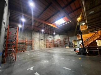 Plus de détails pour 222 Dore St, San Francisco, CA - Industriel/Logistique à louer