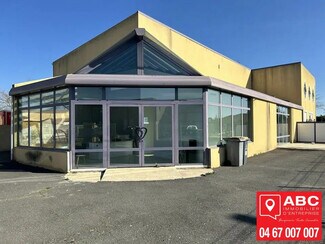 Plus de détails pour Local d'activités à louer