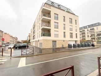 Plus de détails pour Local commercial à louer