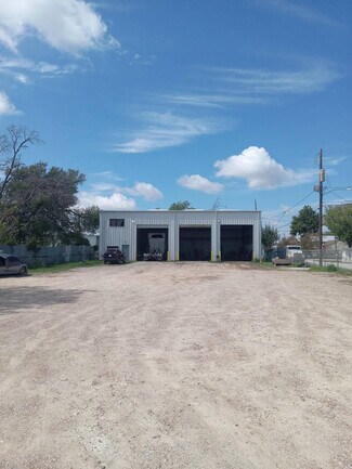 Plus de détails pour 8222 Pillot St, Houston, TX - Industriel/Logistique à vendre